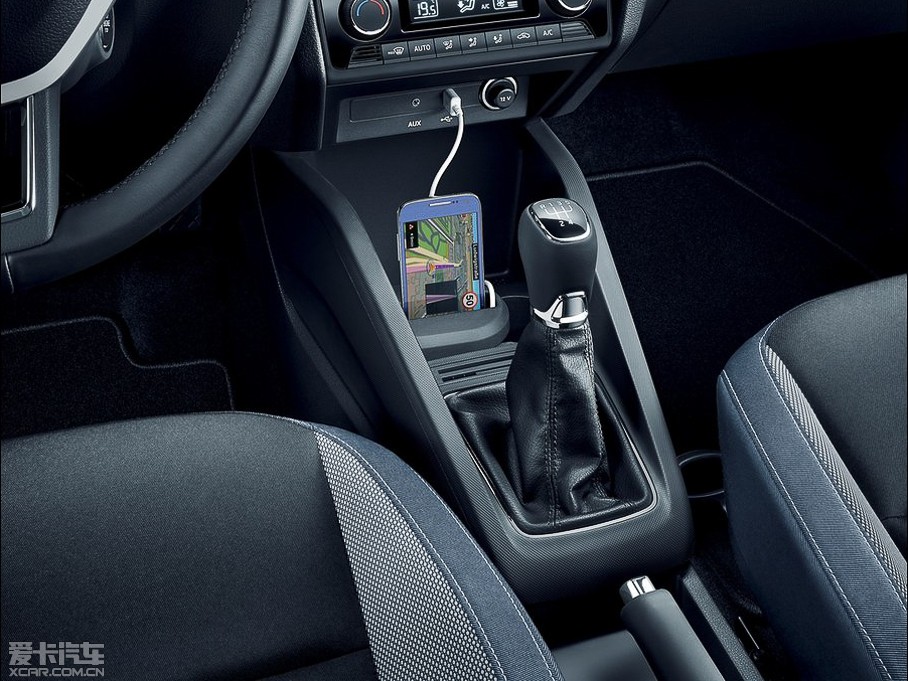 2015��J(����) Combi