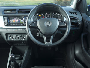 2015������� �п؅^(q��)