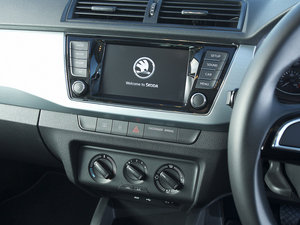 2015������� �п؅^(q��)