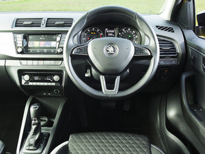 2015������� �п؅^(q��)