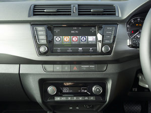 2015������� �п؅^(q��)