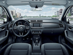 2015��Combi �п؅^