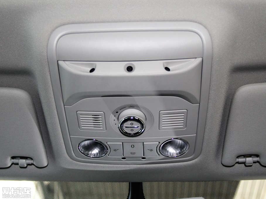 2015J܇(ch)(M(jn)) 1.8T Ԅ(dng)