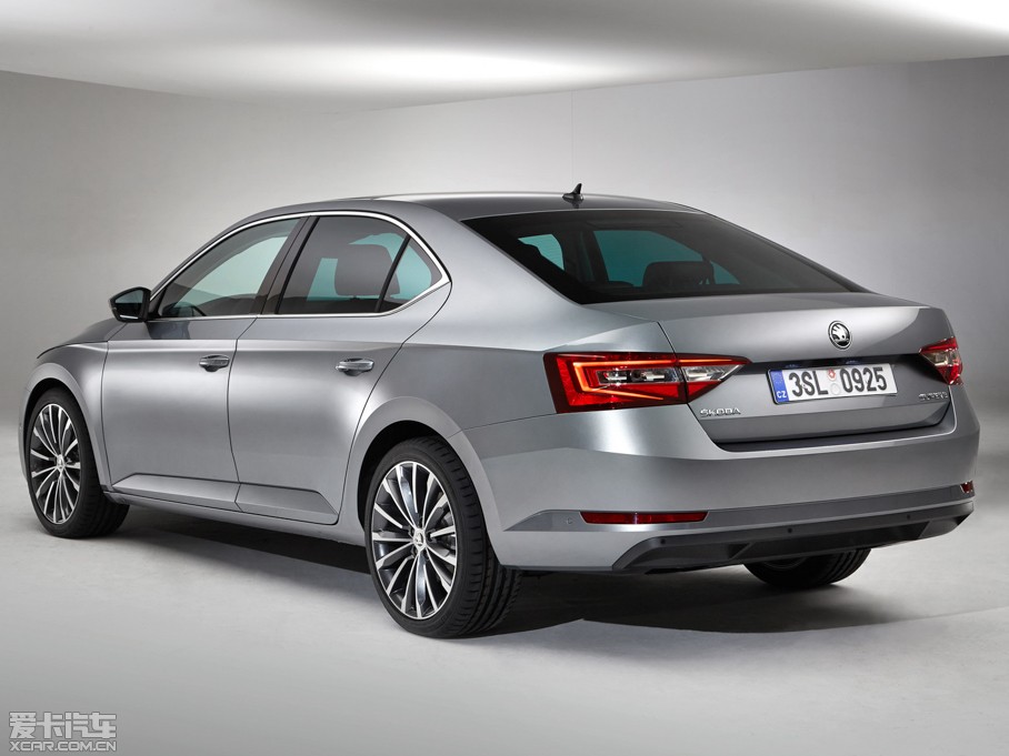 2015��Superb ������