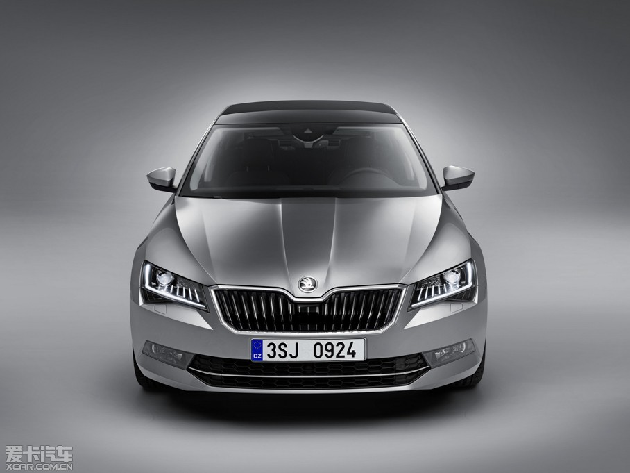 2015��Superb ������