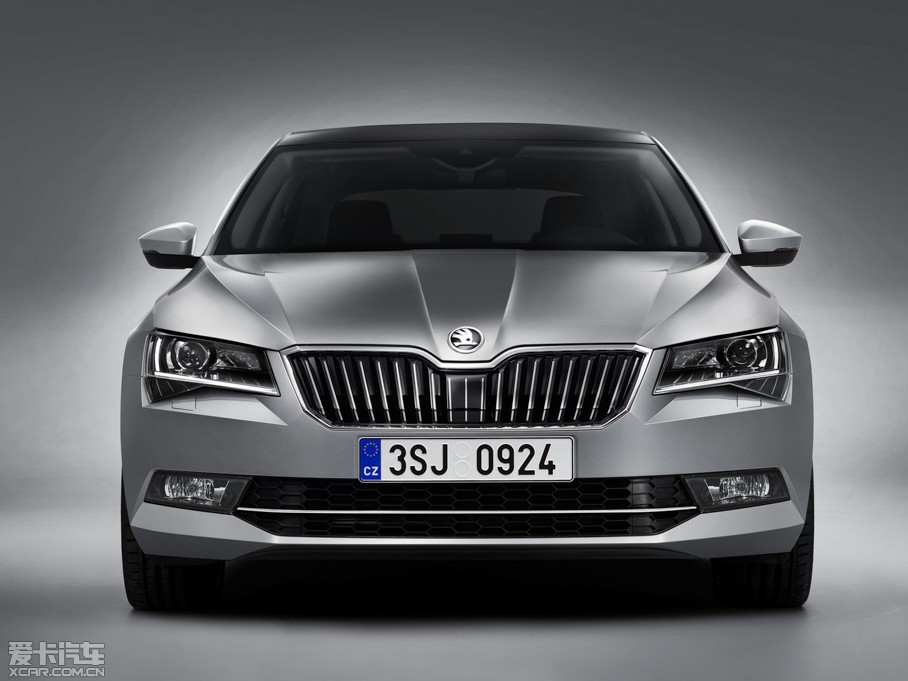 2015��Superb ������