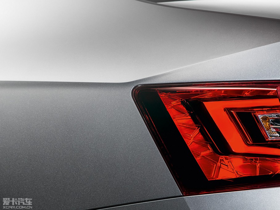 2015��Superb ������