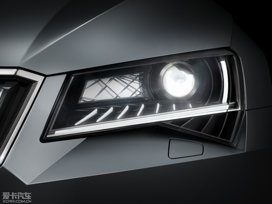 2015��Superb ������