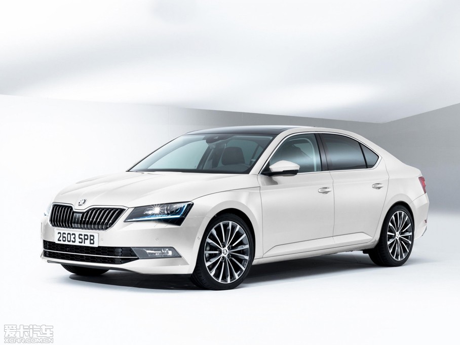 2015��Superb ������