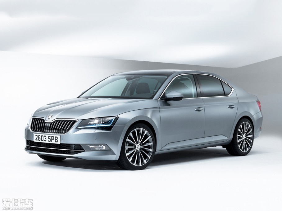 2015��Superb ������