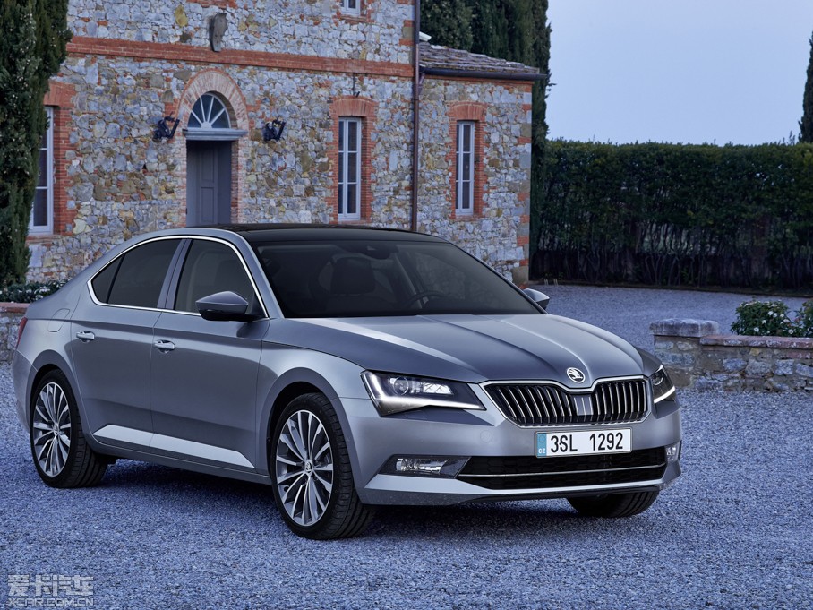 2015��Superb ������