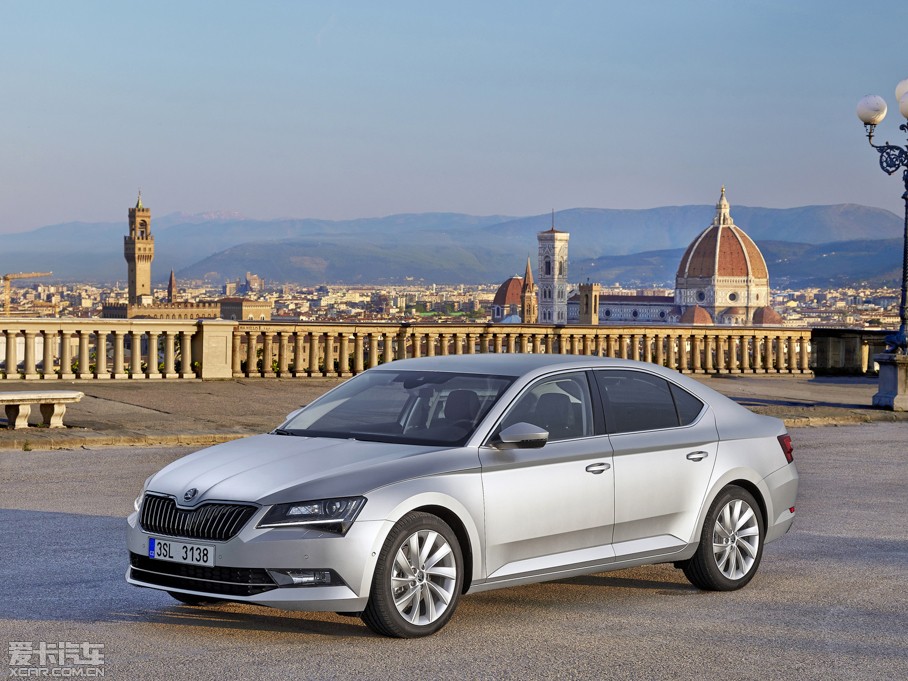 2015��Superb ������