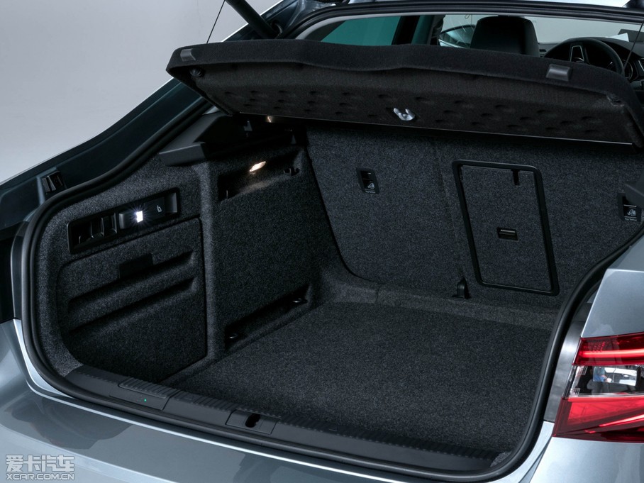 2015��Superb ������