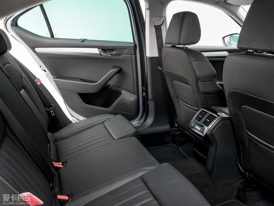 2015��Superb ������