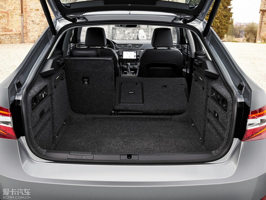 2015��Superb ������