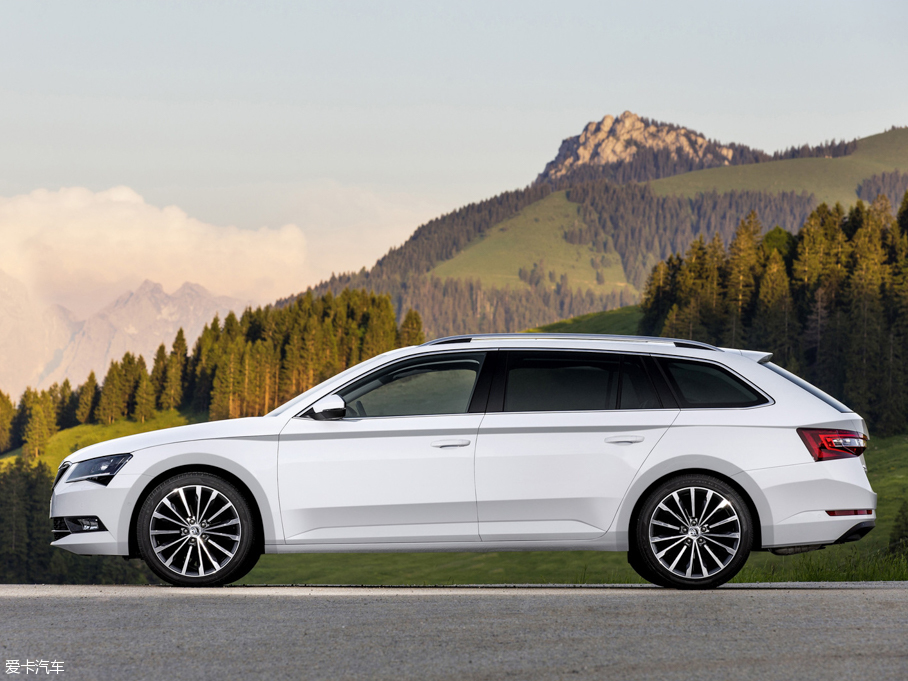 2015��Superb ���а�