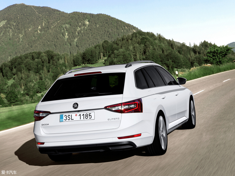 2015��Superb ���а�