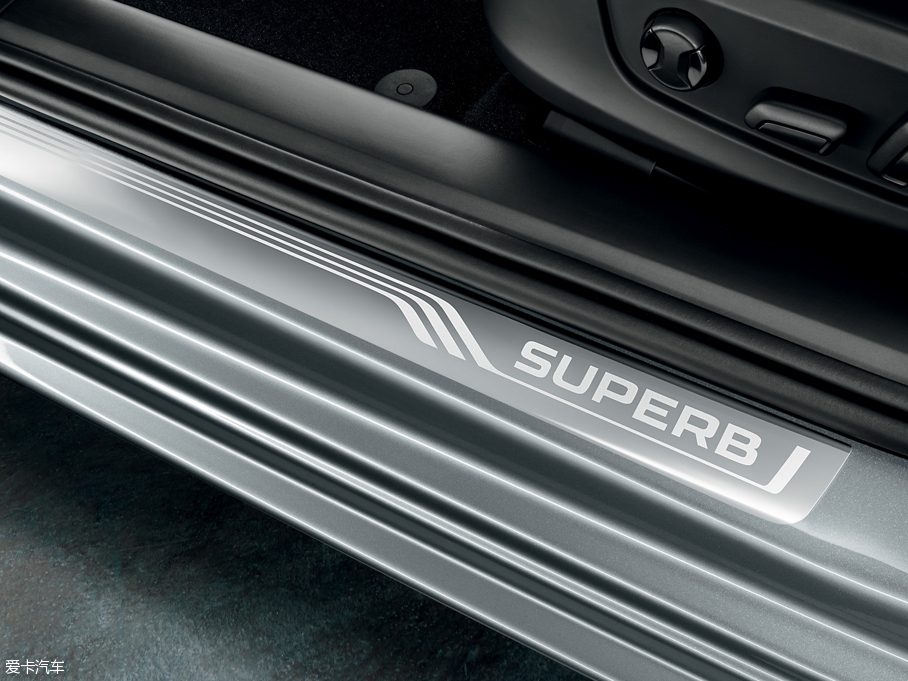 2015��Superb ���а�