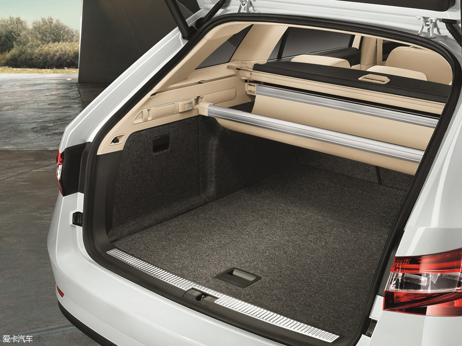 2015��Superb ���а�