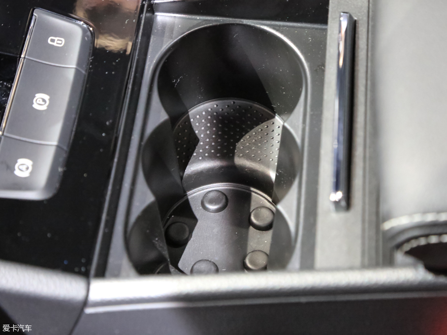 2015��Superb ���а�