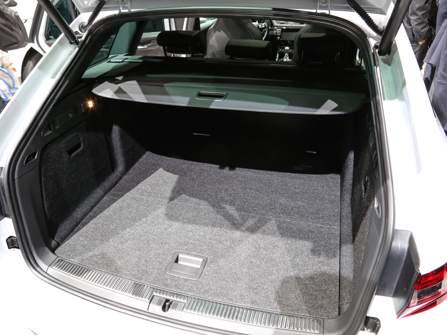 2015��Superb ���а�