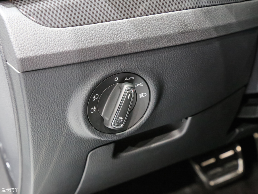 2015��Superb ���а�