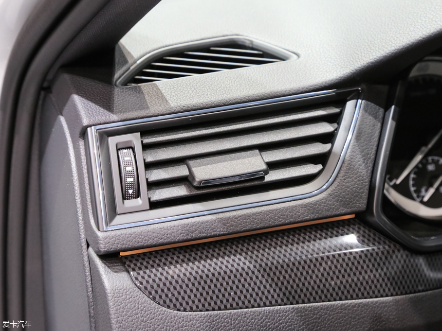 2015��Superb ���а�