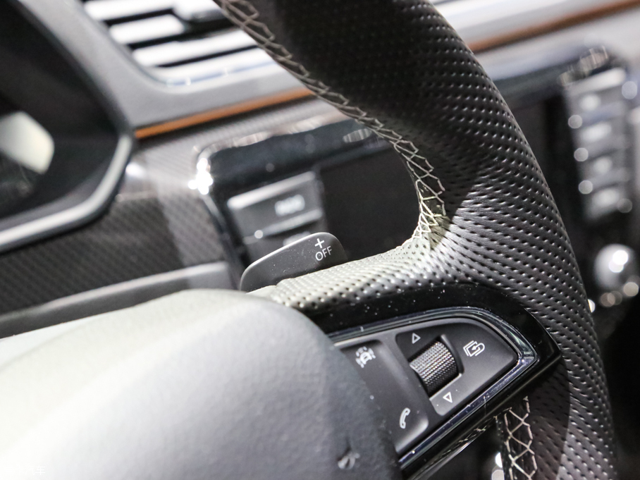 2015��Superb ���а�