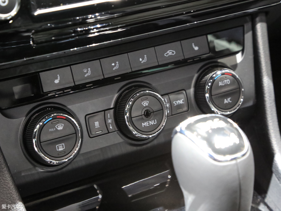 2015��Superb ���а�