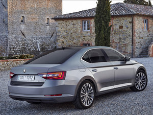 2015������� ���w���^