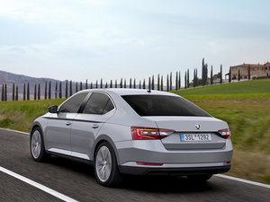 2015������� ���w���^