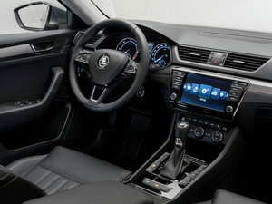 2015������� �п؅^