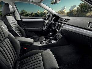 2015�����а� �п؅^