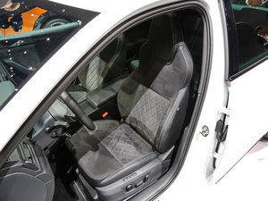 2015�����а� ���g����