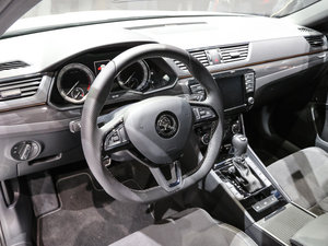 2015�����а� �п؅^