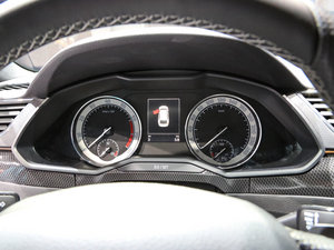 2015�����а� �п؅^