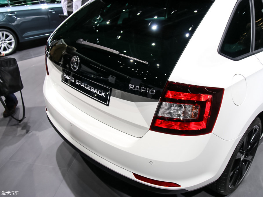 2017��Rapid Spaceback