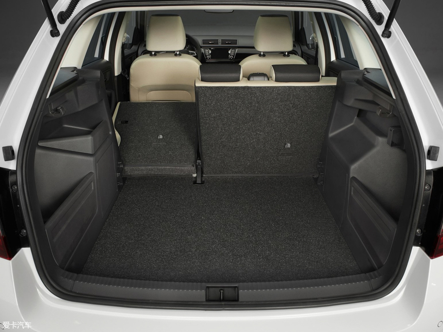 2018��J(����) Combi