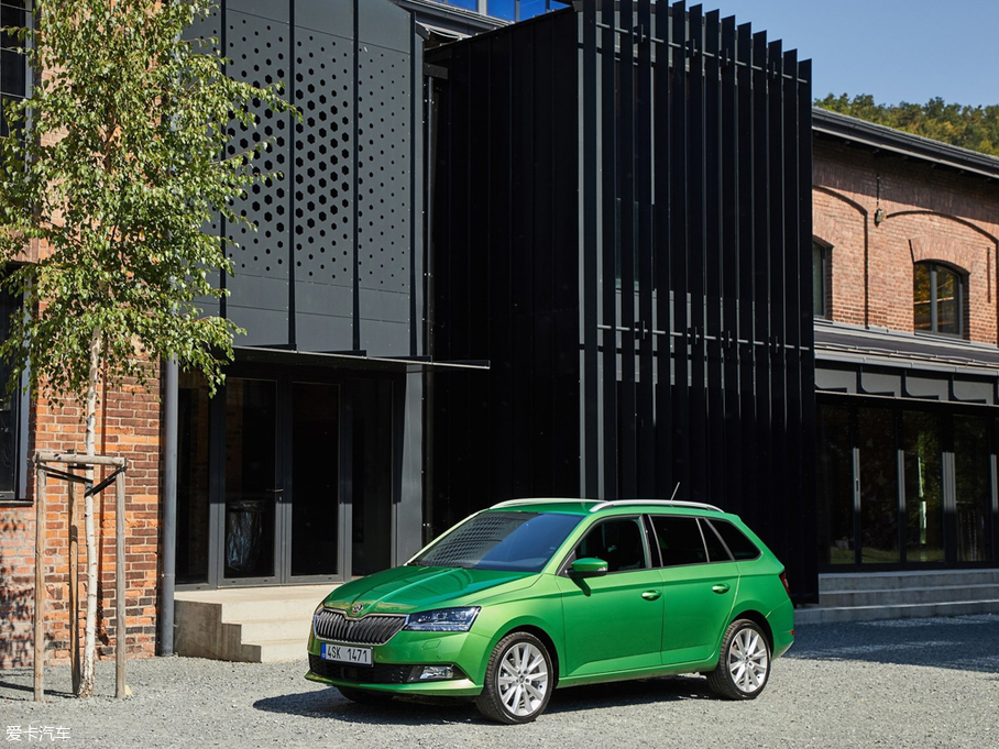 2018��J(����) Combi