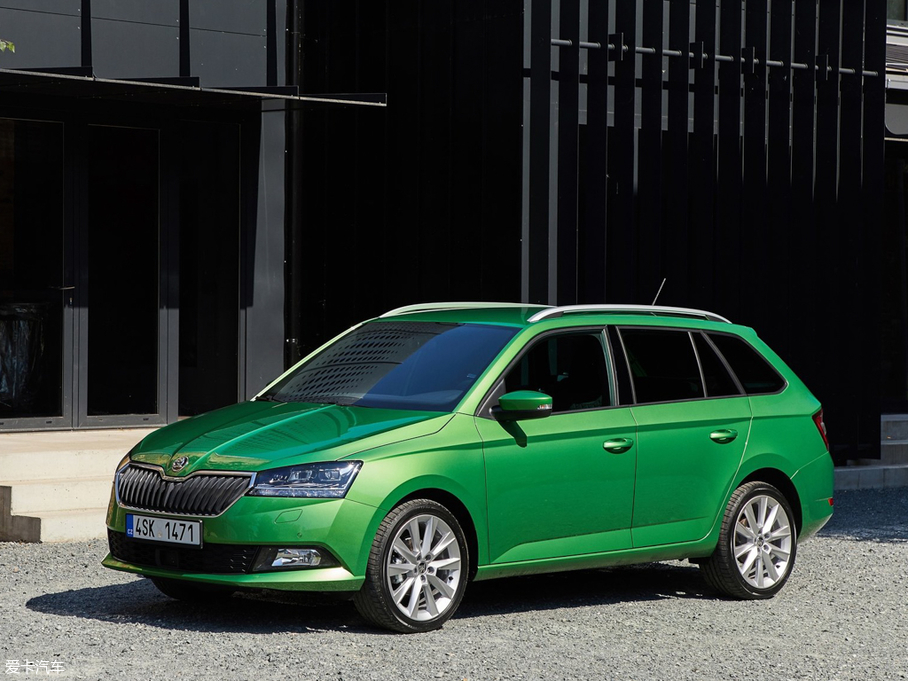 2018��J(����) Combi