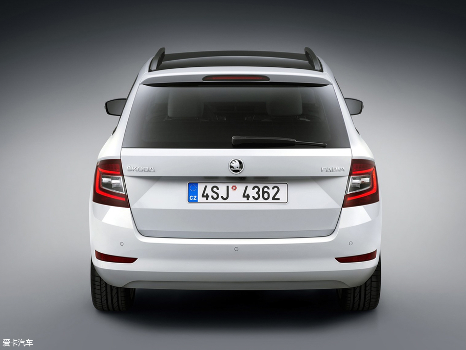 2018��J(����) Combi