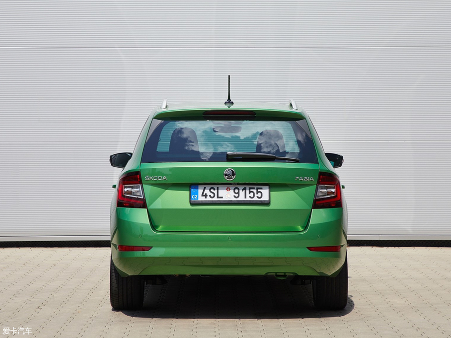 2018��J(����) Combi