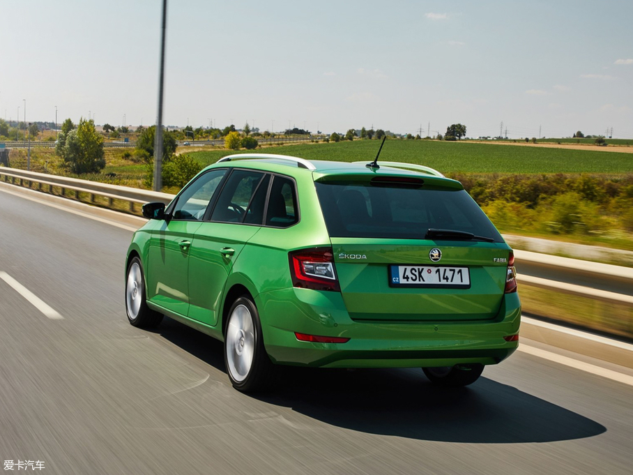 2018��J(����) Combi