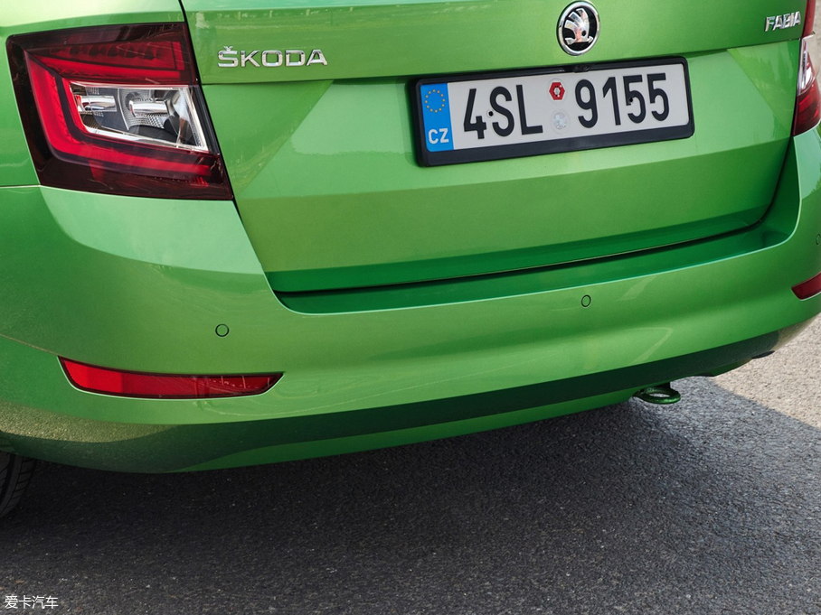 2018��J(����) Combi