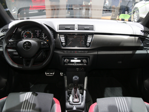 2018������� �п؅^