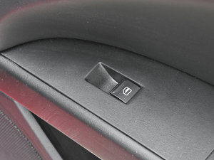 2012款2.0T DSG CUPRA 中控区