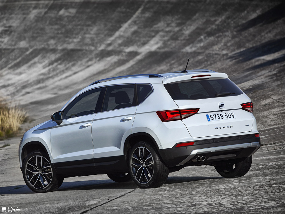 2016Ateca 