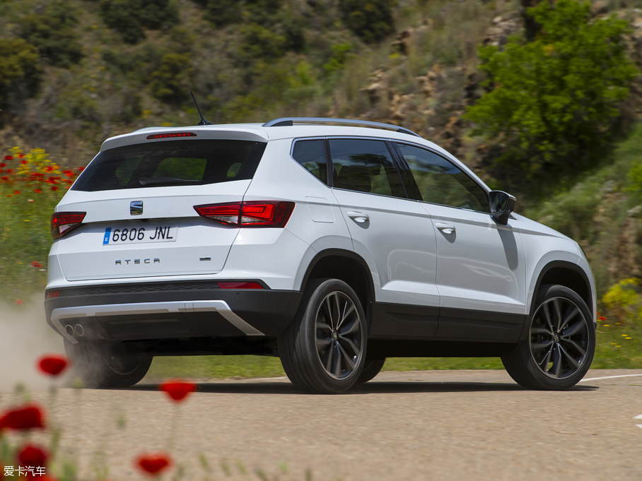 2016Ateca 
