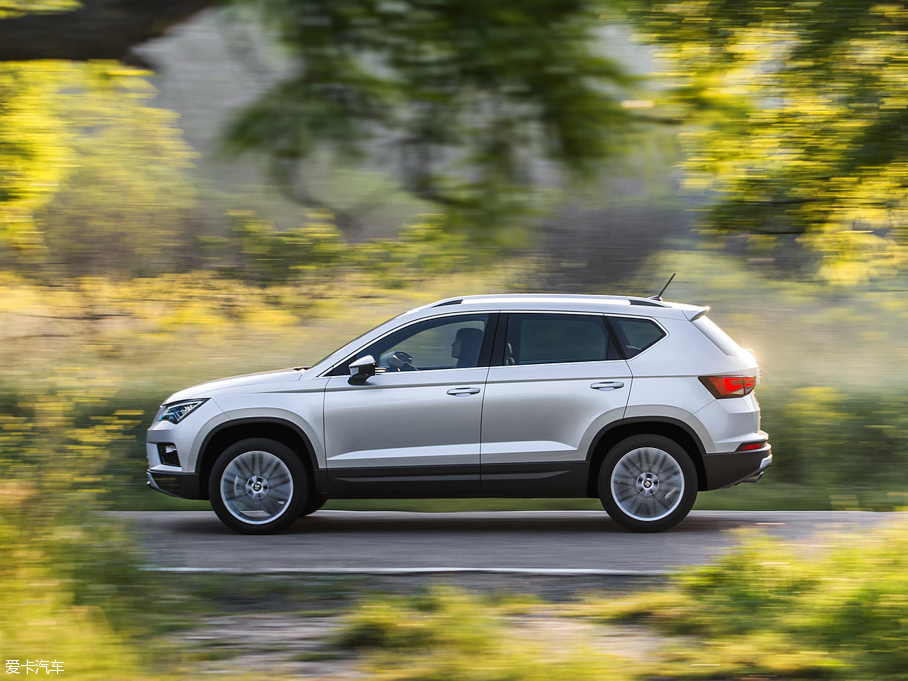 2016Ateca 