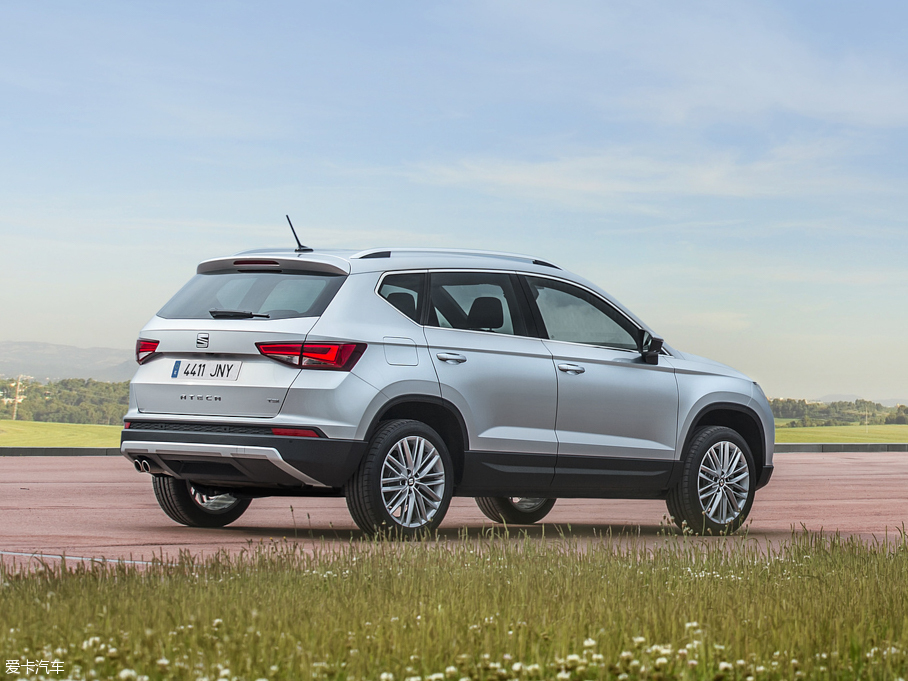 2016Ateca 